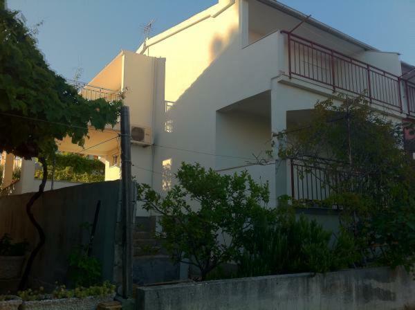 Apartman Lidija Ciovo Trogir Zewnętrze zdjęcie