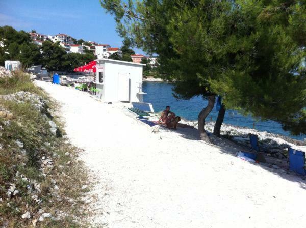 Apartman Lidija Ciovo Trogir Zewnętrze zdjęcie